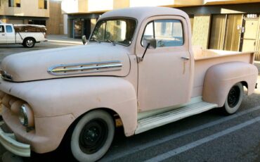 Ford-f100-pickup-1951-yellow