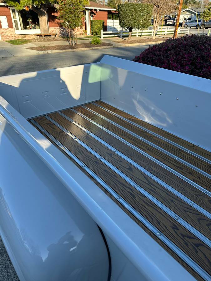 Ford-f100-pickup-1953-white-10