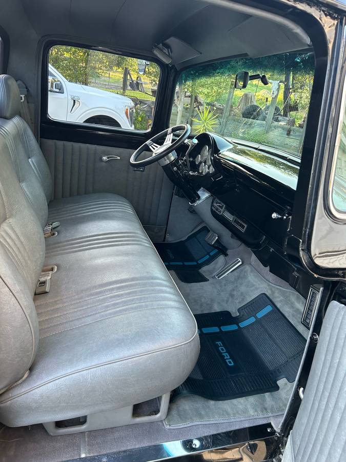 Ford-f100-pickup-1956-black-3