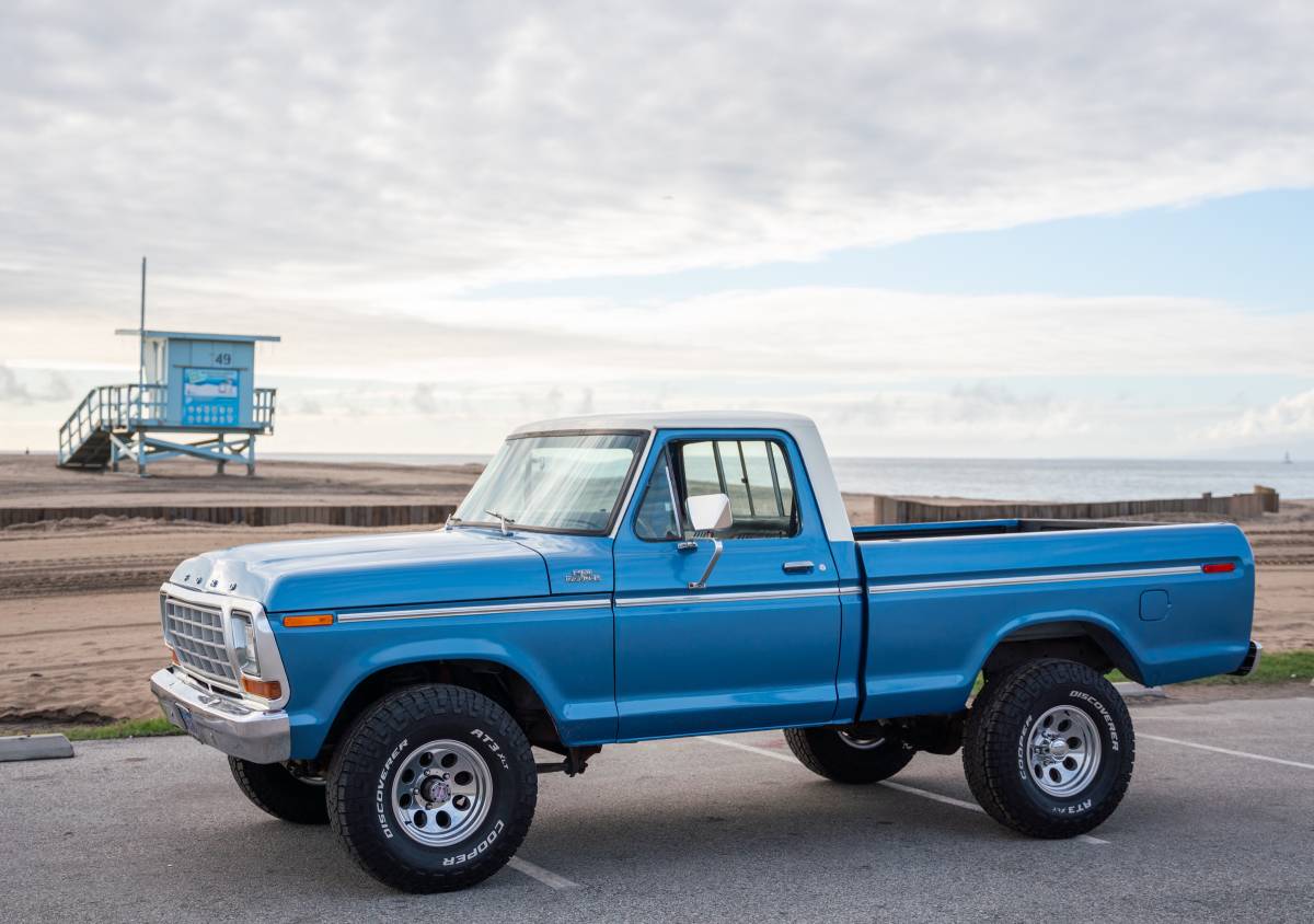 Ford-f150-1978-blue-21