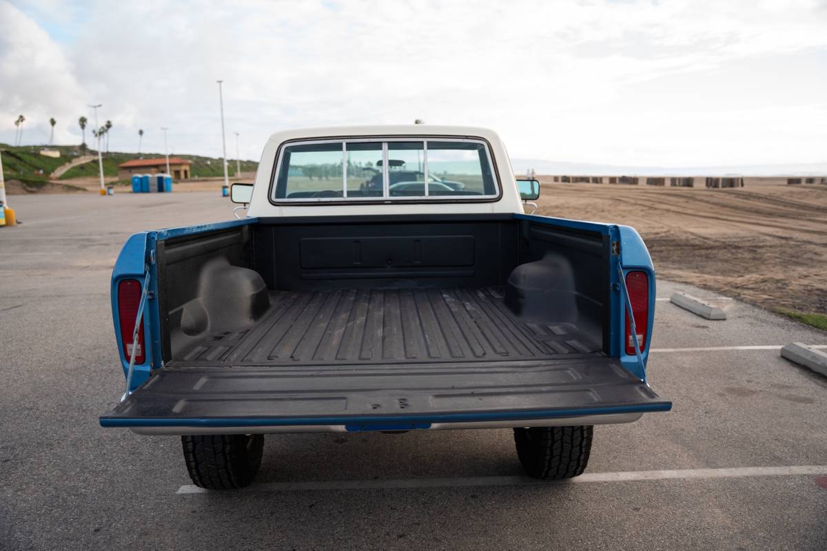 Ford-f150-1978-blue-22