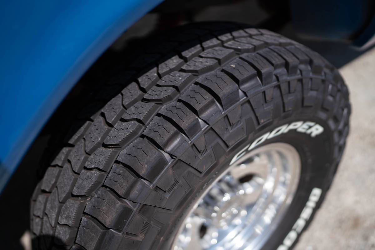 Ford-f150-1978-blue-3