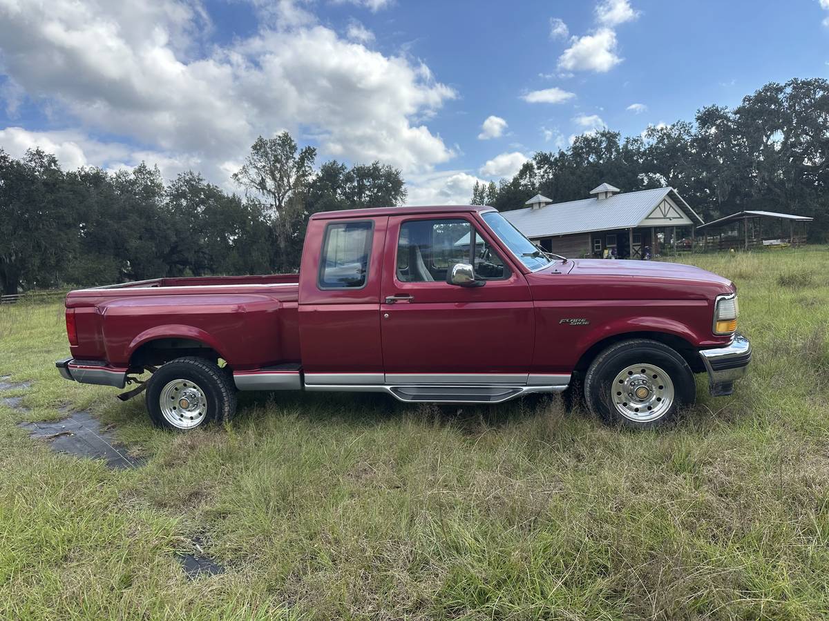 Ford-f150-flare-side-xlt-extended-cab-1994-red-3