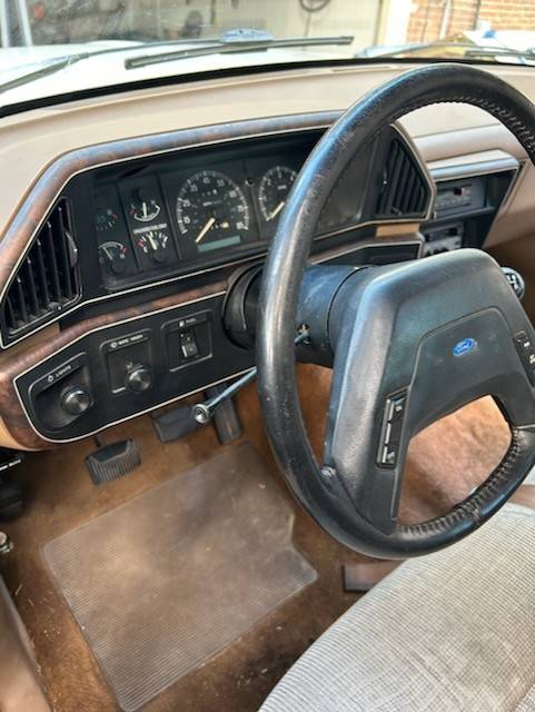 Ford-f150-lariat-1990-13