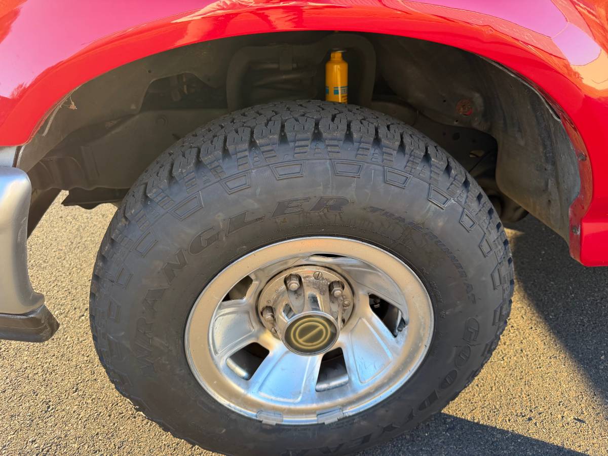 Ford-f150-xl-1996-red-16