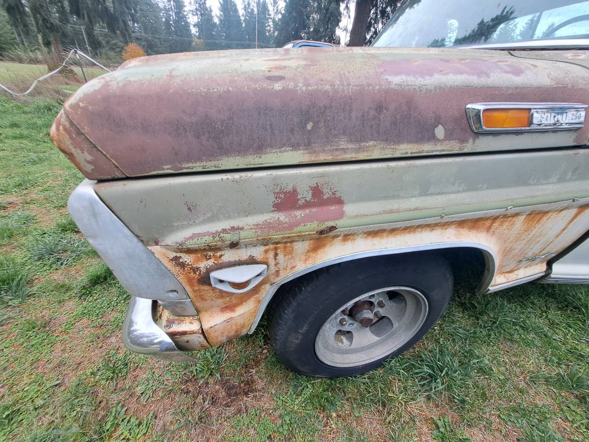 Ford-f250-1968-green-3