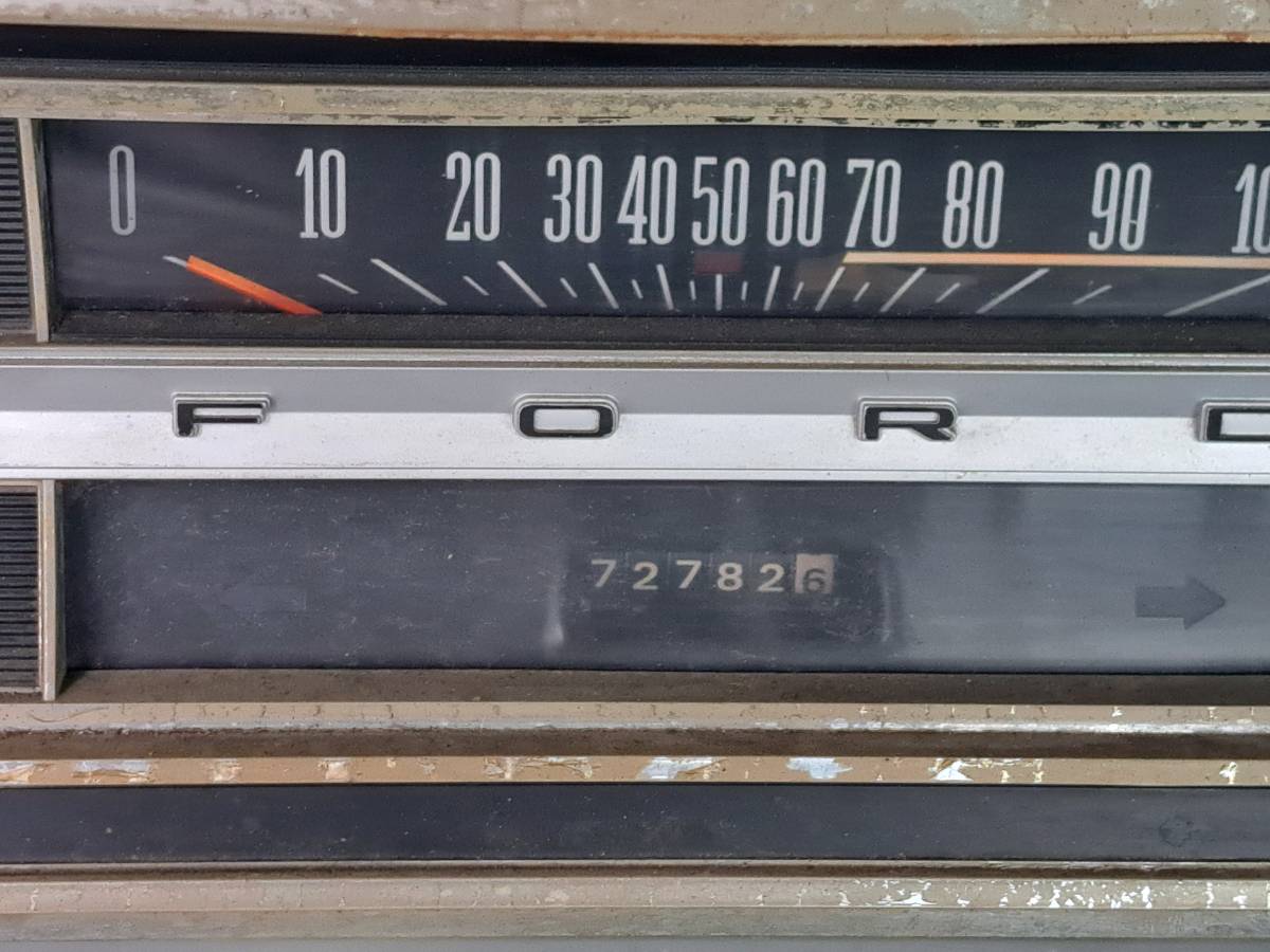 Ford-f250-1968-green-5