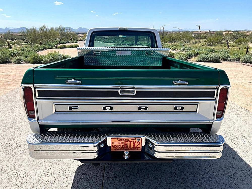 Ford-f250-1973-green-19
