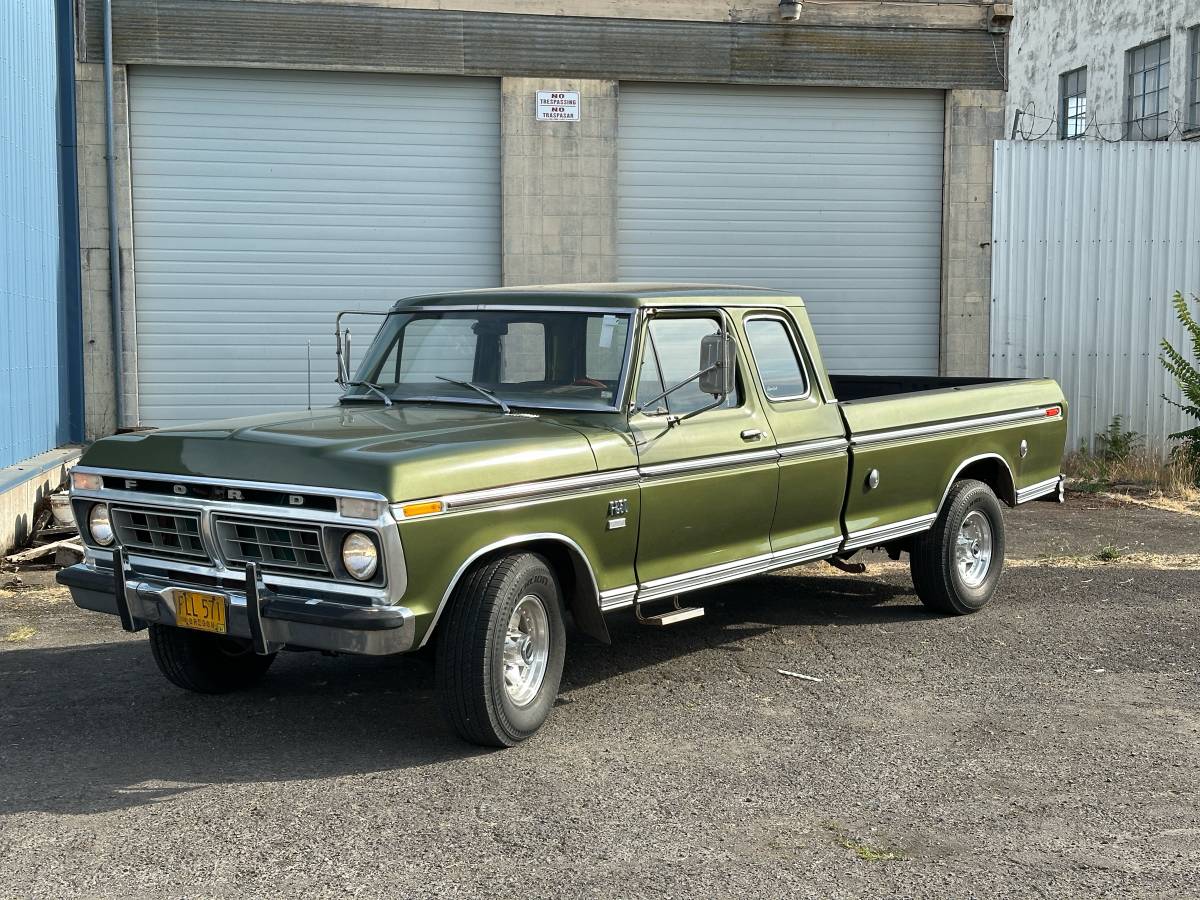 Ford-f250-1976-green-3