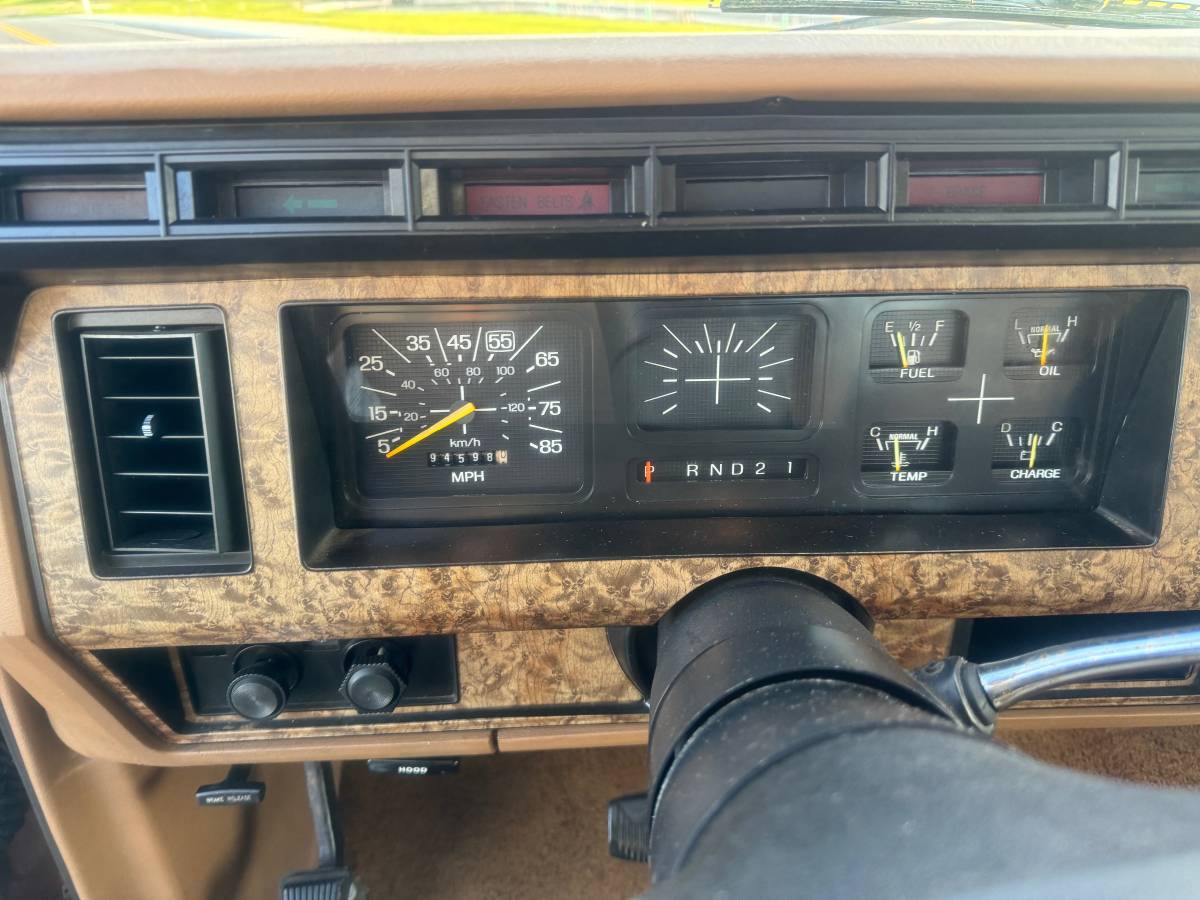 Ford-f250-1986-brown-10