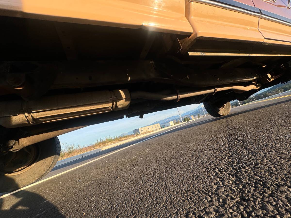 Ford-f250-1986-brown-21