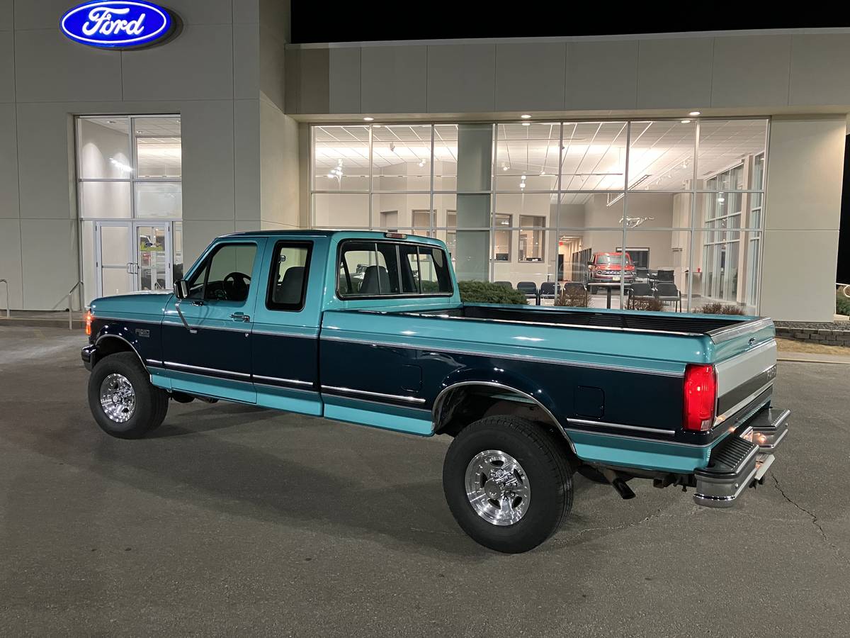 Ford-f250-1994-green-2