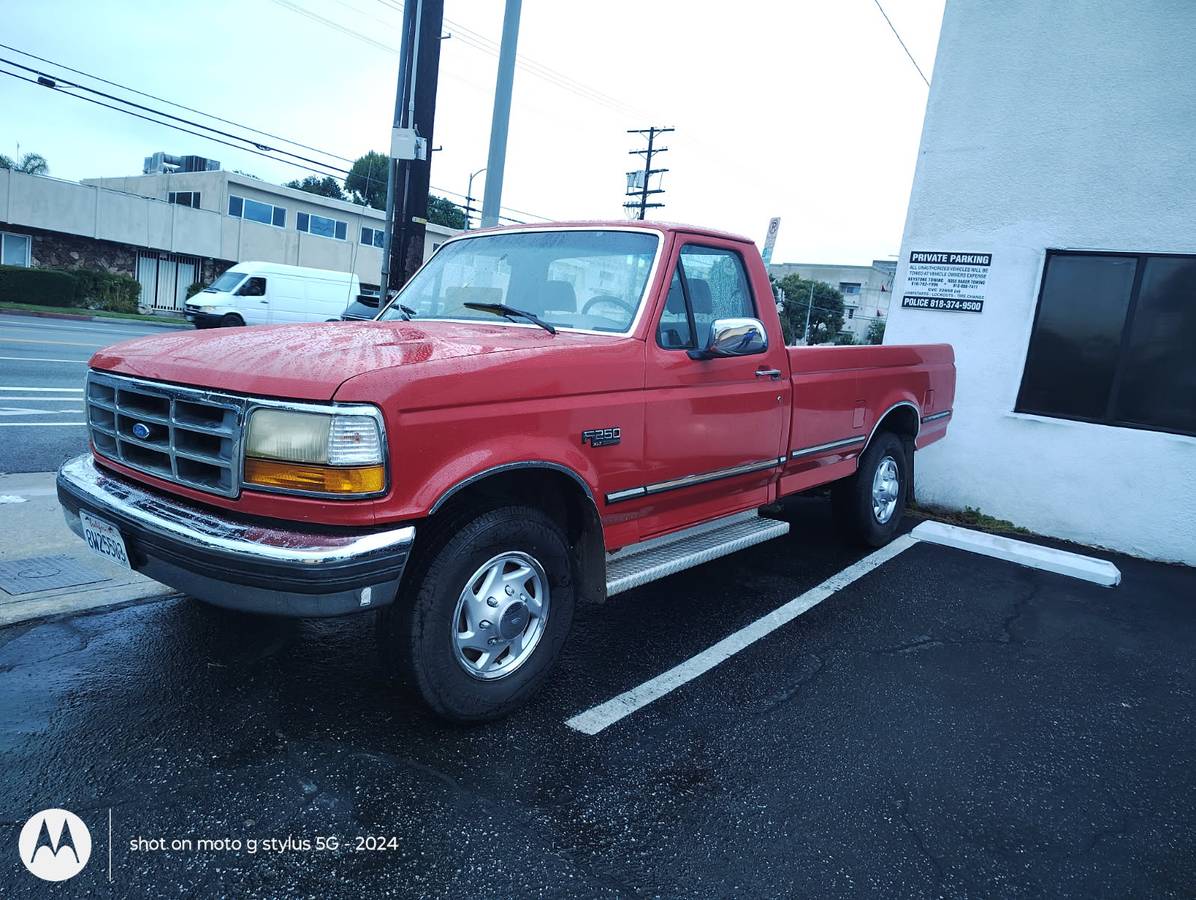 Ford-f250-1995-red-1