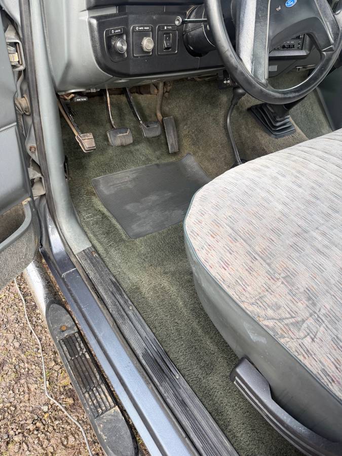 Ford-f250-4x4-1990-grey-9