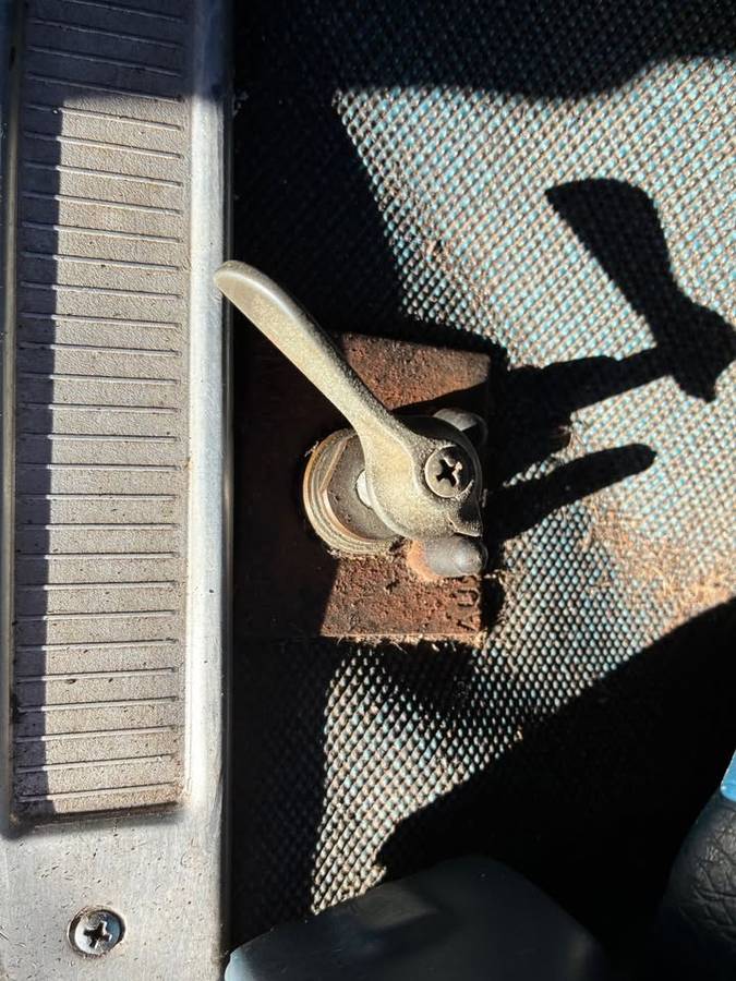 Ford-f250-camper-special-1972-blue-11