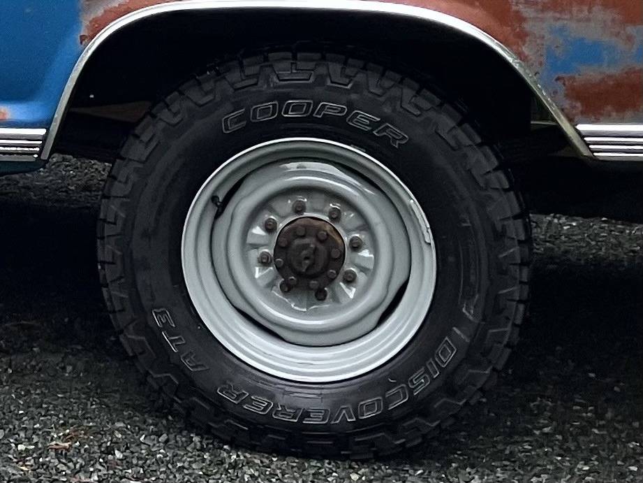 Ford-f250-camper-special-1972-blue-17