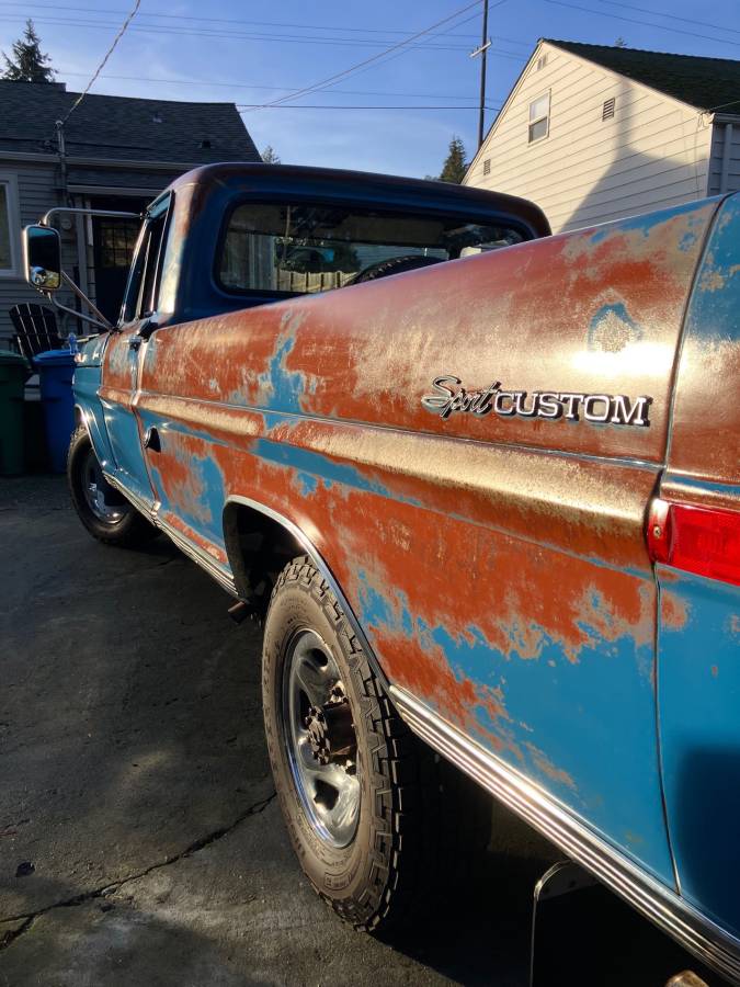 Ford-f250-camper-special-1972-blue-9
