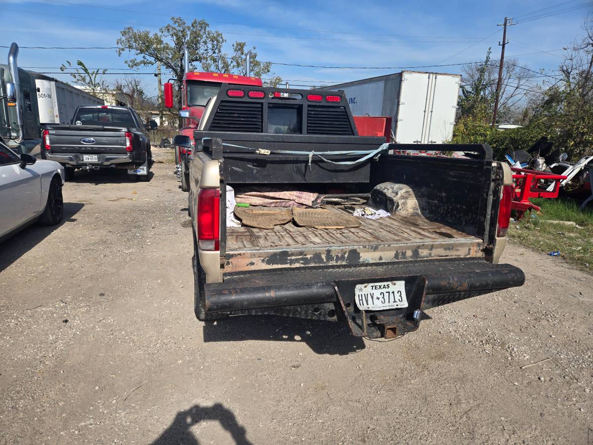 Ford-f250-crew-cab-7.3-diesel-1996-custom-3