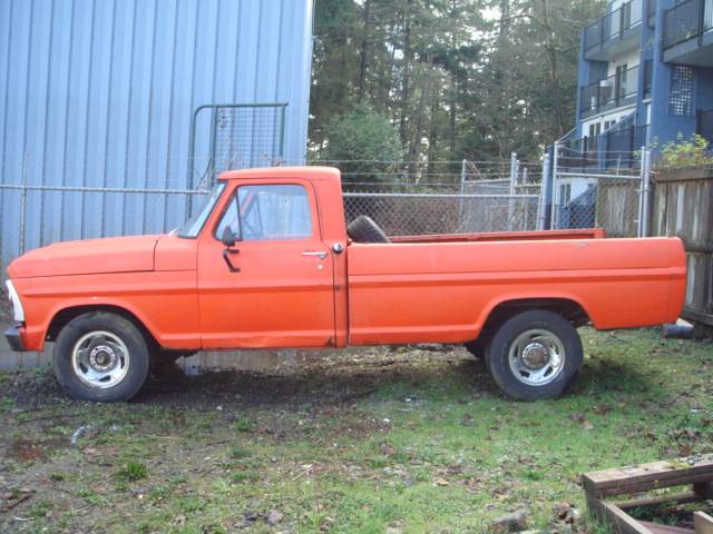Ford-f250-pickup-truck-1967-orange-2