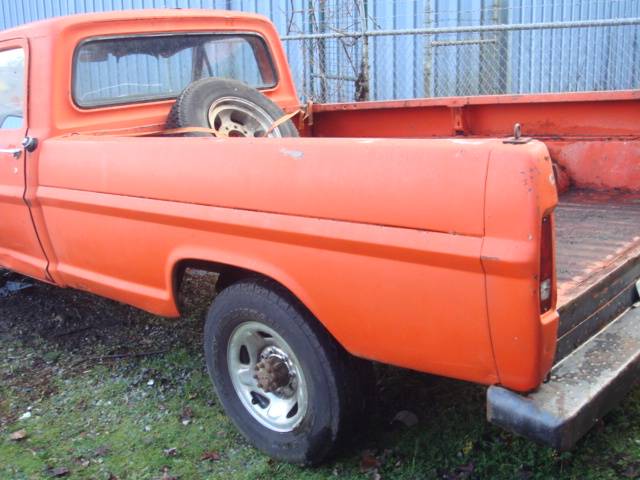 Ford-f250-pickup-truck-1967-orange-6