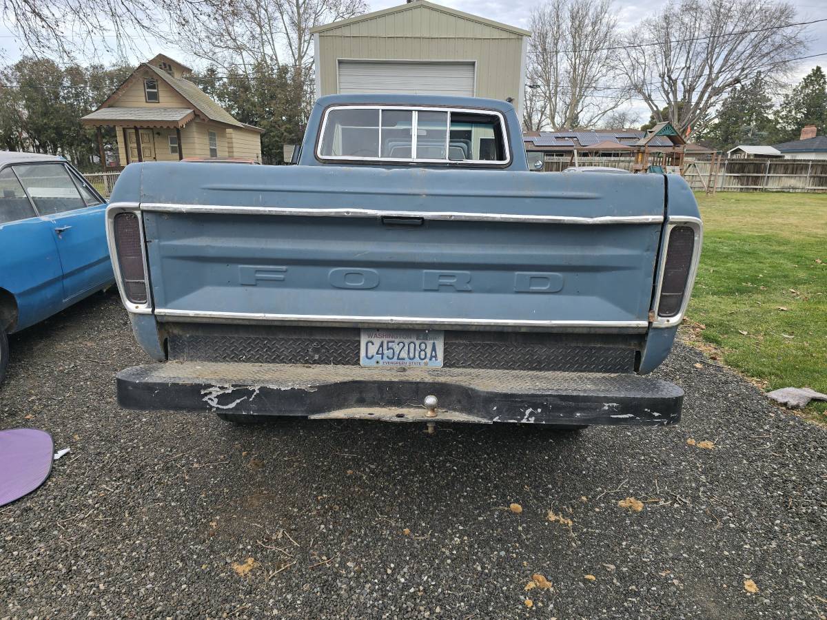 Ford-f250-ramger-4x4-1979-blue-18