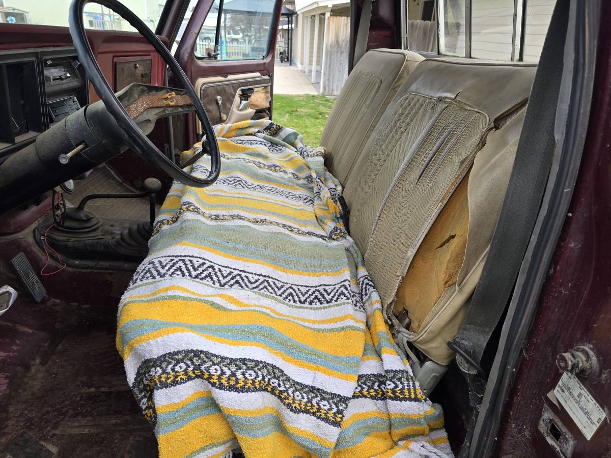 Ford-f250-ranger-4x4-1979-blue-13