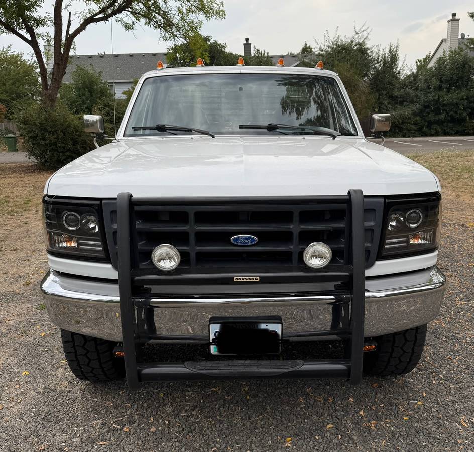 Ford-f250-xl-1996-white-4