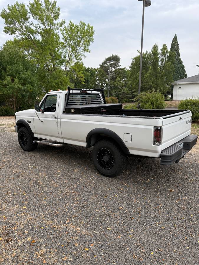 Ford-f250-xl-1996-white-6
