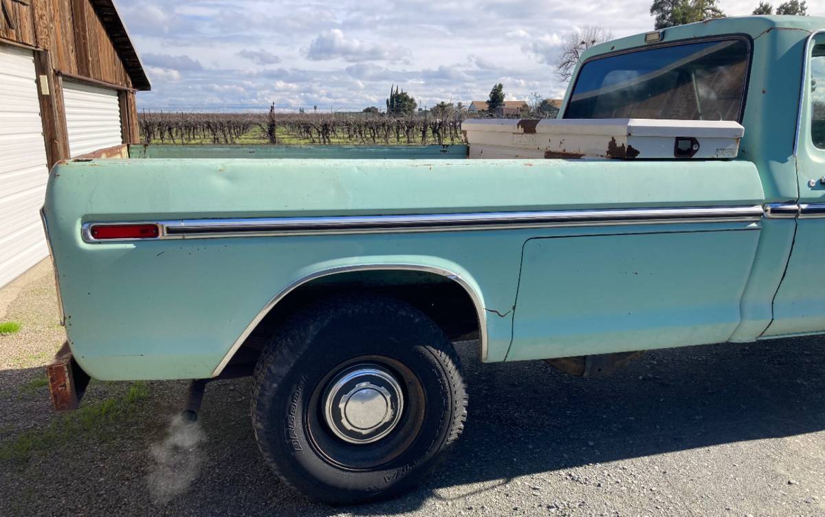 Ford-f350-1978-green-8