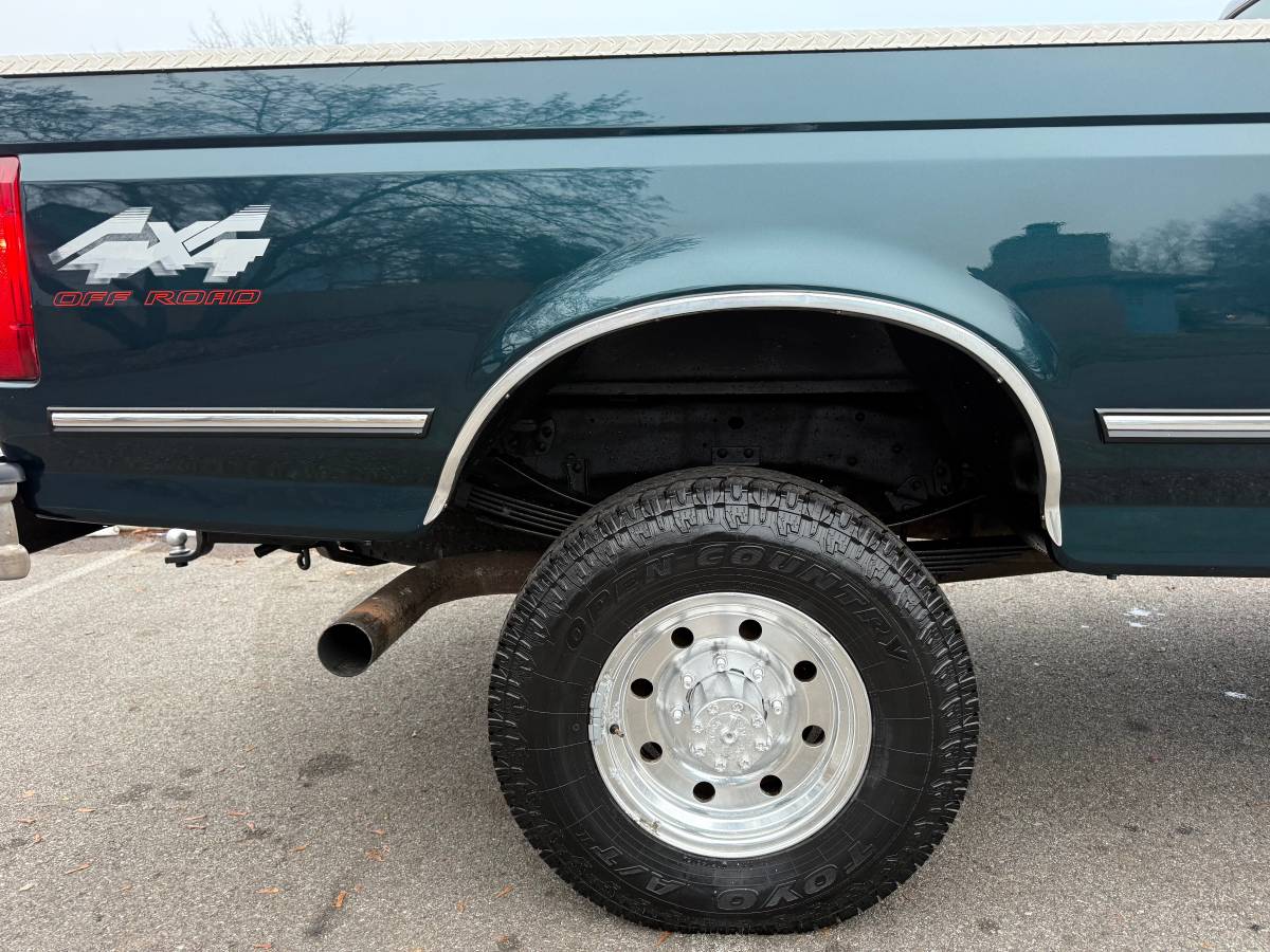 Ford-f350-4x4-cclb-diesel-1995-green-23
