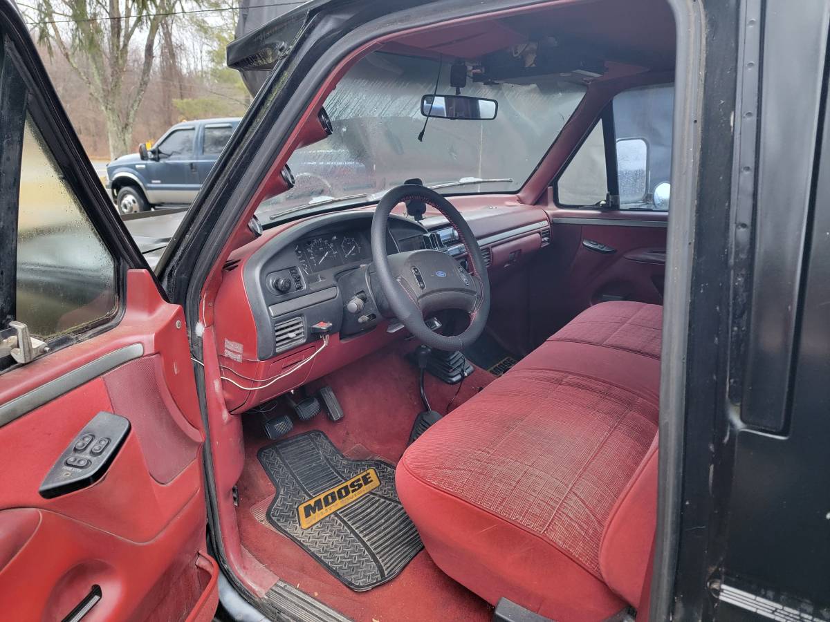 Ford-f350-crew-cab-diesel-1993-black-4