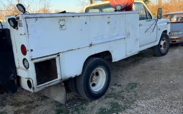 Ford-f350-diesel-1986-white-4