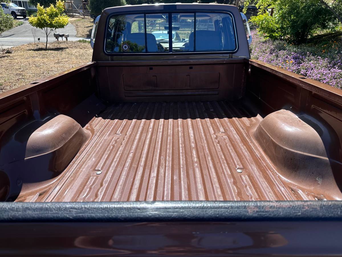 Ford-f350-super-duty-crew-cab-diesel-1990-brown-6