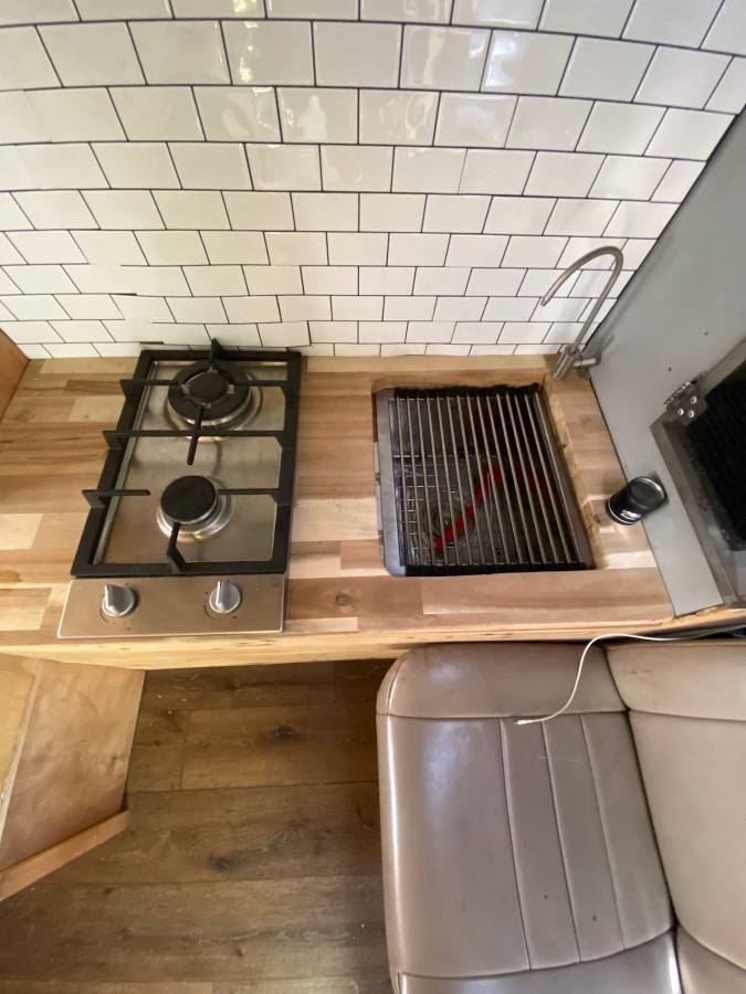 Ford-f350-super-duty-diesel-1990-white-10