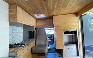 Ford-f350-super-duty-diesel-1990-white-12