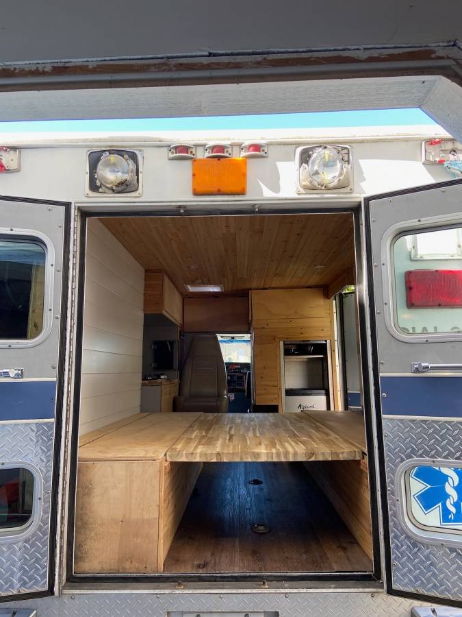 Ford-f350-super-duty-diesel-1990-white-6