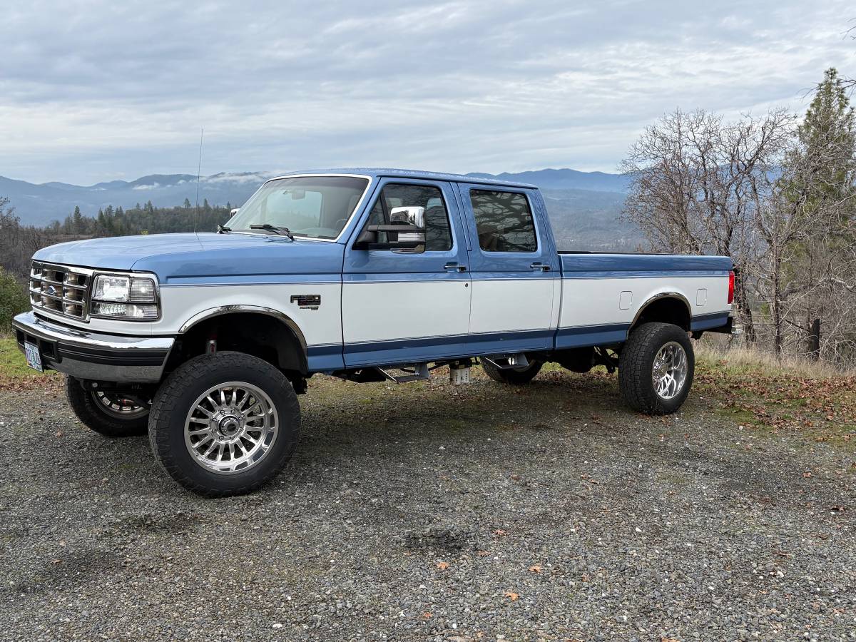 Ford-f350-super-duty-xlt-diesel-1996