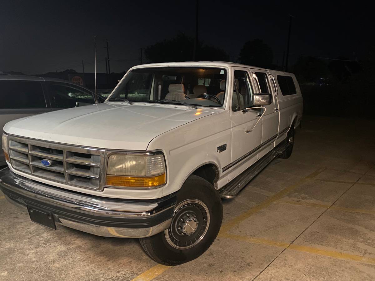 Ford-f350-xlt-1994-white-1