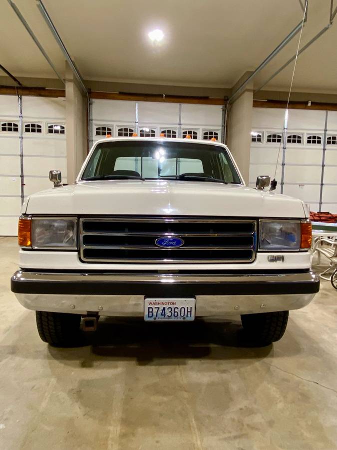 Ford-f350-xlt-lariat-1990-white-26
