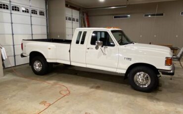 Ford-f350-xlt-lariat-1990-white-40