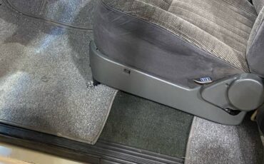 Ford-f350-xlt-lariat-1990-white-47