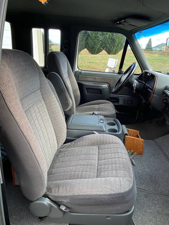 Ford-f350-xlt-lariat-1990-white-9