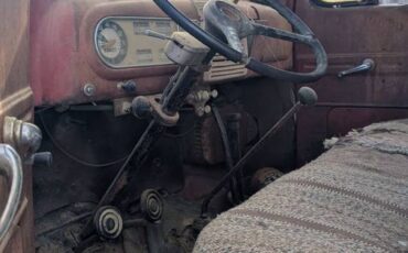 Ford-f600-1948-red-4