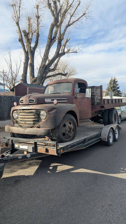 Ford-f600-1948-red-7