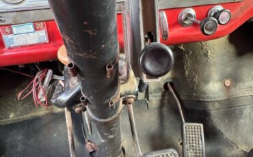 Ford-f600-1968-red-22