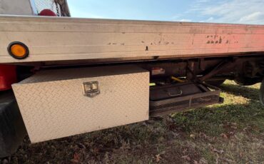 Ford-f700-diesel-1992-red-11