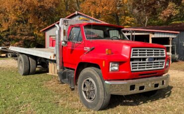 Ford-f700-diesel-1992-red