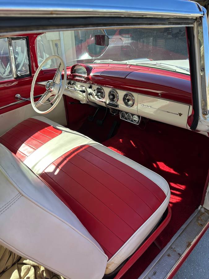 Ford-fairlane-1955-10