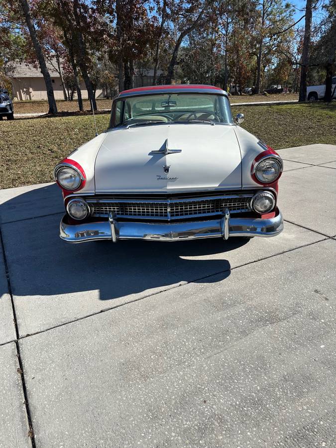 Ford-fairlane-1955