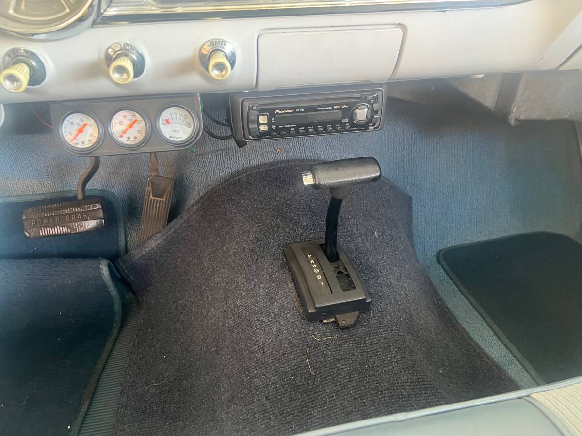 Ford-fairlane-500-1962-custom-8